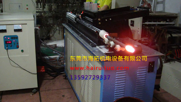 專業(yè)廠家報價 棒料感應(yīng)淬火爐價格多少錢?