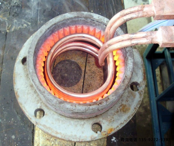 中頻淬火爐-抗壓強(qiáng)度≥85HSD的淬硬層(圖2)