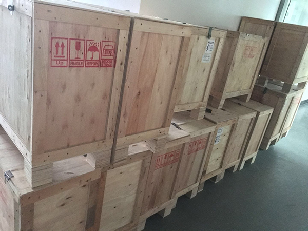 海瑞拓感應(yīng)加熱廠家五一節(jié)前忙出貨 (圖2)