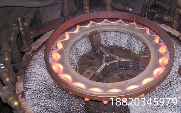 齒輪滾刀淬火設備的熱處理工藝