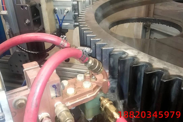 雙頻全自動淬火機-齒輪淬火生產(chǎn)線