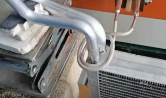 高頻焊機開合式感應(yīng)釬焊 解決焊接后無法取出問題