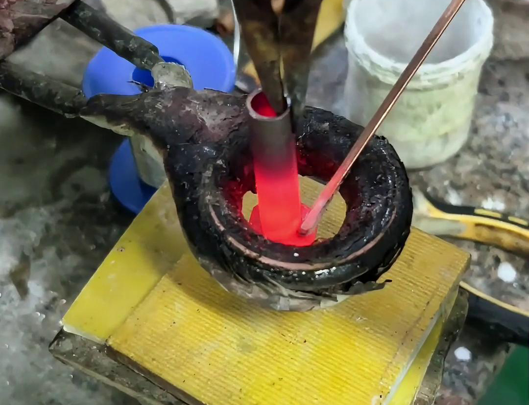 銅管焊接不用愁，高頻焊機(jī)來解憂