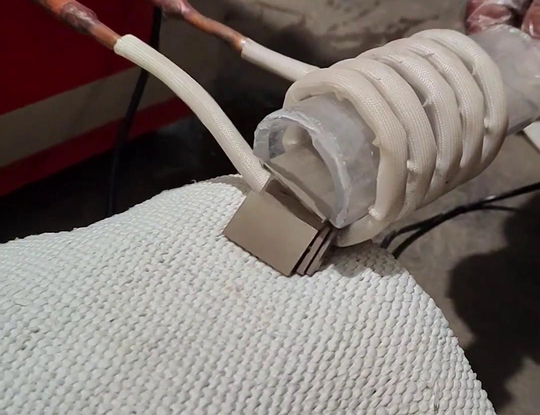 高頻加熱在金屬分離中的應(yīng)用確實是一個基于不同金屬物理性質(zhì)差異的巧妙方法