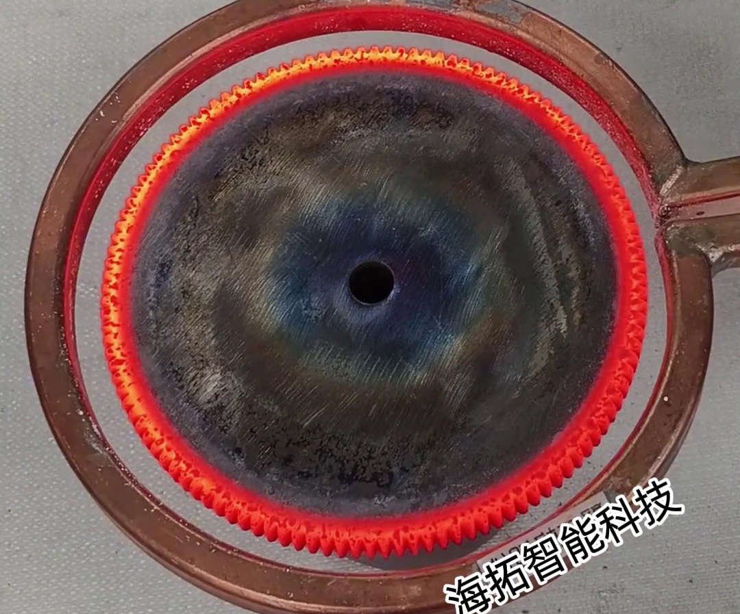 手持式高頻機(jī)對(duì)齒輪高頻淬火測(cè)試試樣