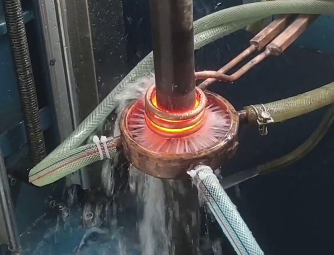 海瑞拓臥式高頻淬火機(jī)床：軸類熱處理代加工的卓越之選