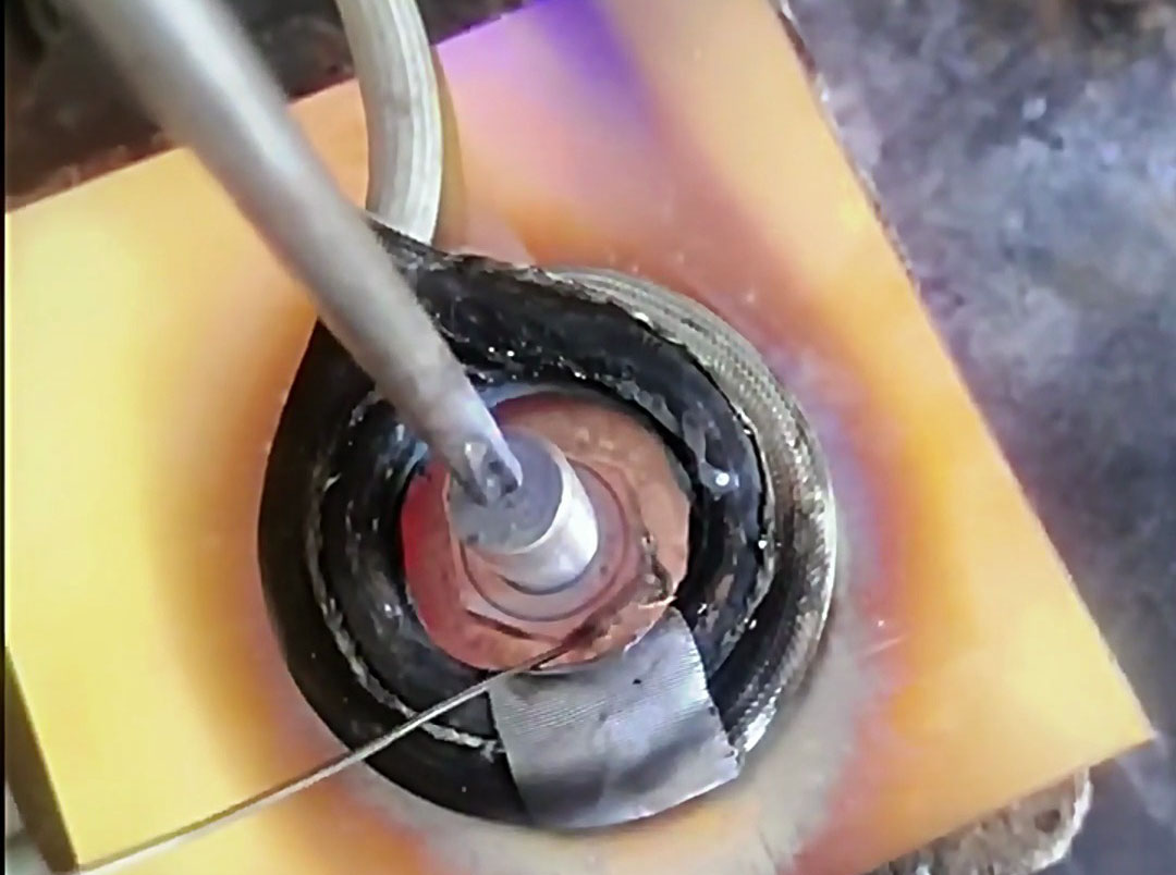 定制感應(yīng)線圈實現(xiàn)銅板與螺絲高頻精準焊接：無明火、提效率、保安全