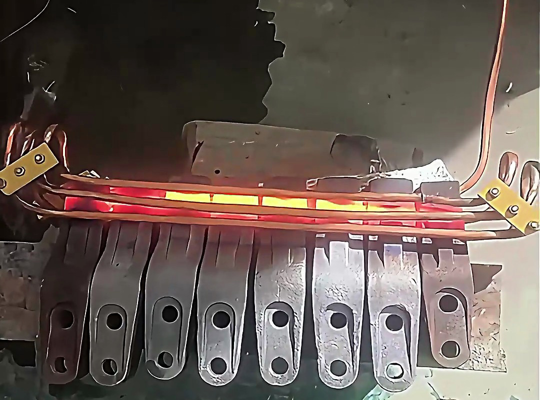 中頻淬火熱處理在鏟車鏟牙性能提升中的應用