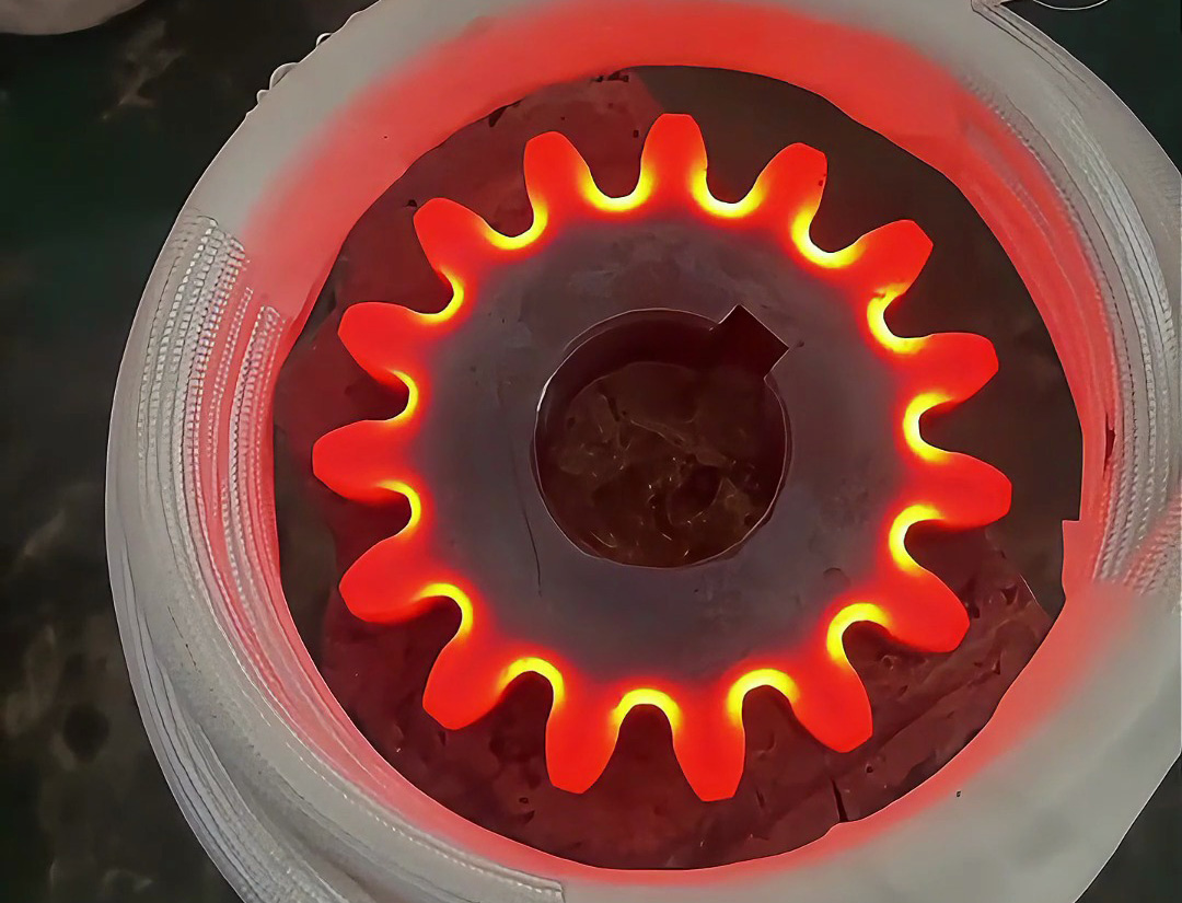 海瑞拓 60kW 高頻加熱淬火機齒輪試樣實測：80mm 齒輪邊牙硬度達標 50HRC，數(shù)據(jù)說話！