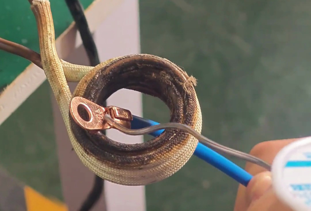 高頻感應(yīng)錫焊：我們線束焊接作業(yè)中的 “可靠幫手”