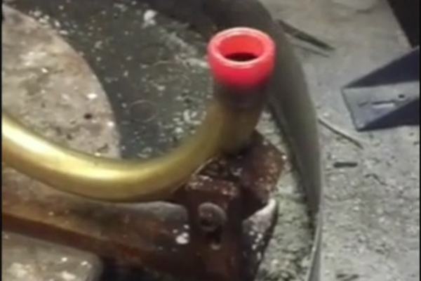 海瑞拓感應(yīng)加熱設(shè)備—實力派解決您一切焊接煩惱