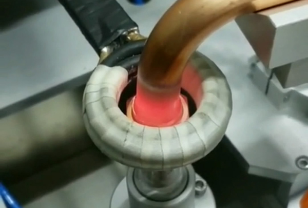 高頻釬焊機-能耗低環(huán)保、是許多企業(yè)的首選