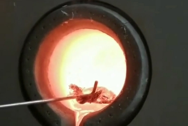 如何選擇好的小型中頻熔煉爐(圖2) 如何選擇好的小型中頻熔煉爐(圖2)