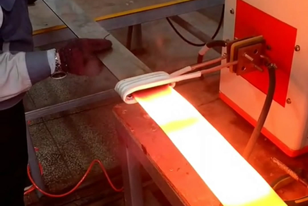 超高頻淬火設備電源的效率