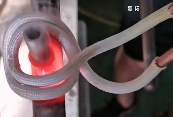 惠州客戶來(lái)我司現(xiàn)場(chǎng)驗(yàn)收超高頻釬焊機(jī)設(shè)備！