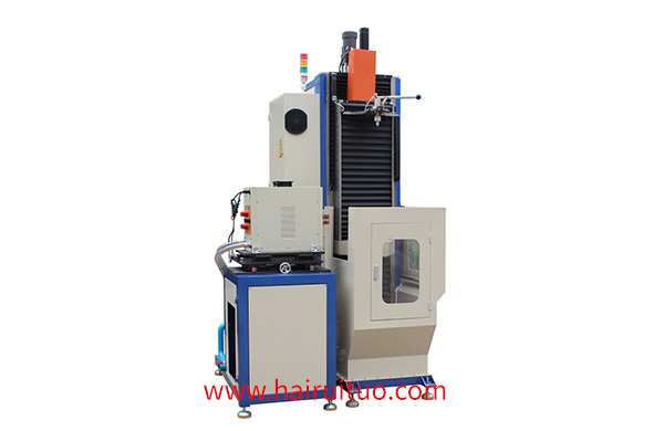 淬火機(jī)床感應(yīng)器的典型結(jié)構(gòu)是什么？(圖1)