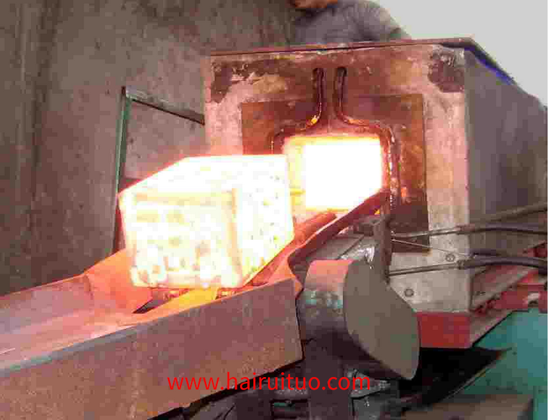 金屬鍛造加熱爐打樣 金屬鍛造加熱爐并聯(lián)逆變器的可控硅中頻裝置(圖2)