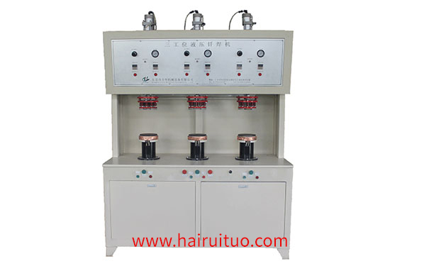 高頻感應(yīng)加熱釬焊 由高頻感應(yīng)加熱釬焊調(diào)質(zhì)處理生產(chǎn)線組成(圖1)